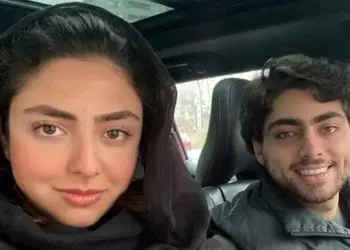 فیلم / یادی کنیم از جشن عروسی شاهانه لیلی فردین نوه جذاب محمد علی فردین و رقص برادر عروس مدل بابابزرگشان در فیلم گنج قارون ...