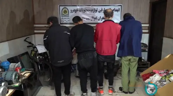 این 4 مرد فرودگاه مهرآباد را به خطر انداختند / اقدام خطرناکشان چه بود؟ + فیلم و عکس