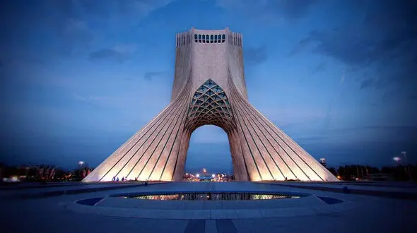 ببینید / میدان آزادی تهران از نمایی متفاوت و جذاب + فیلم