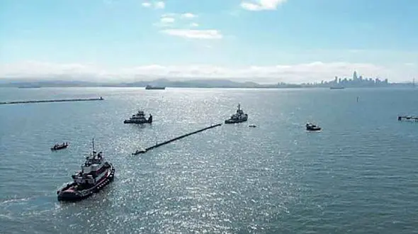 این غول زباله های دریا را می بلعد! + عکس 