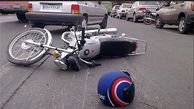 بی احتیاطی موتورسوار او را تا دم مرگ برد/ تصادف شدید در بزرگراه نواب