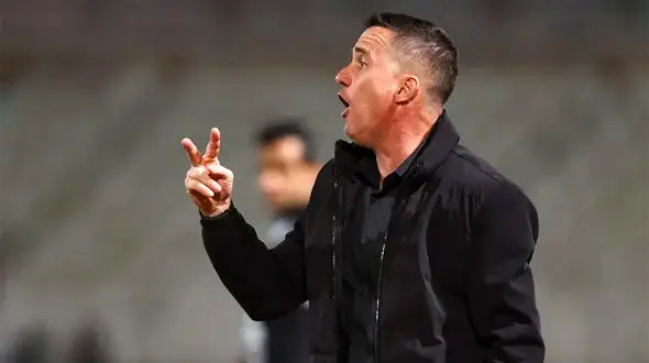 اوسمار از پرسپولیس جدا شد؛ پایان همکاری سرمربی برزیلی با سرخ ها