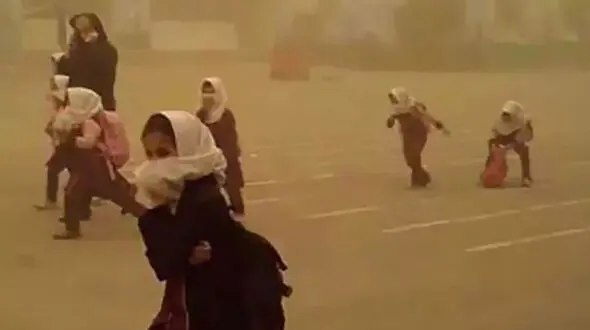 مدارس تهران فردا (دوشنبه) غیر حضوری شد