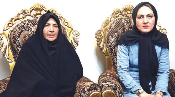 اولین عکس و گفتگو با مادر و دختری که پس از ۳۸ سال همدیگر را در آغوش گرفتند!
