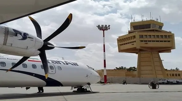 کج شدن برج مراقبت فرودگاه اصفهان / علت آن اعلام شد + عکس