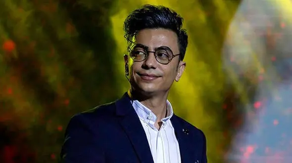 عکس حیرت آور از محسن ابراهیم زاده ! / عمرا باور کنید این هیکل جذاب را !