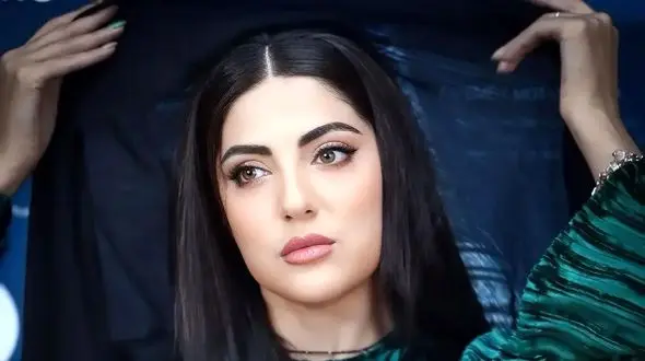 عکس ها /تیپ سبز و مشکی هلیا امامی در اکران سینمایی /  بازیگر، عاشق میکاپ جدیدش شد!  