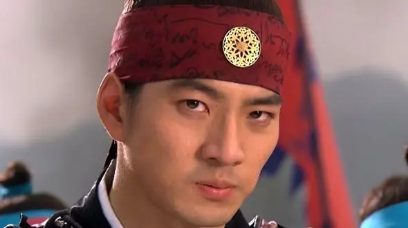 نشانه هایی از پیری جومونگ در جدید تصویر منتشر شده این بازیگر/ پیر نشو لعنتی!