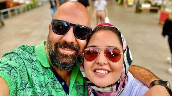 فیلم / علی اوجی : در شرایط عروسیم رفتم ونیز تا فیلم ببینم و نرگس رو تنها ... / روز عروسیم یادم رفت ....