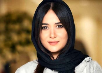 خاطره‌بازی با عکس دوران مدرسه پریناز ایزدیار، هه شصتی‌ها؛ یادتونه؟ + عکس