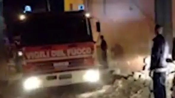  زلزله مرگبار در جزایر توریستی ایتالیا +فیلم