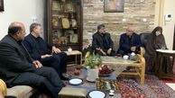 ملاقات معاون رئیس‌جمهوری با مادر شهیدان باقری