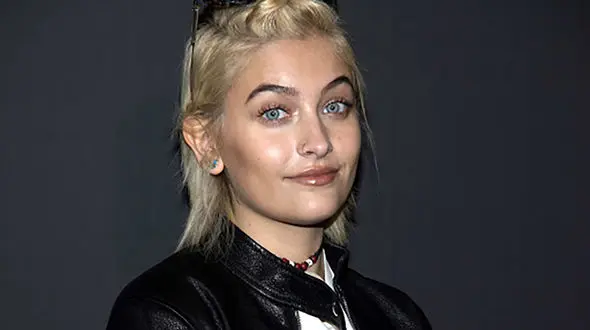 دختر مایکل جکسون در نقش حضرت عیسی (ع) 