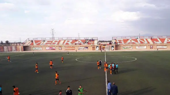 تصمیم جنجالی تیم فوتبال صبای قم وسط بازی ! 