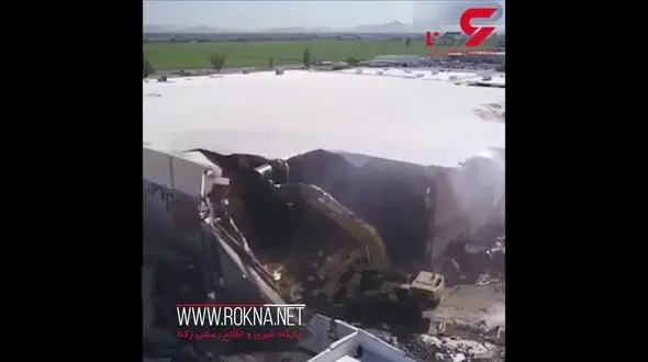 دستگاهی که هنگام تخریب ساختمان، گرد و خاک را می‌گیرد + فیلم