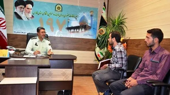 دیدار معاون هماهنگ کننده انتظامی استان فارس با مردم در سامانه 197