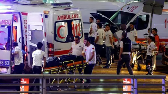 سرنوشت مسافران هواپیمای ایرانی هنگام انفجار در فرودگاه آتاتورک / تلاش خلبان ایرانی مسافران را نجات داد+فیلم و عکس