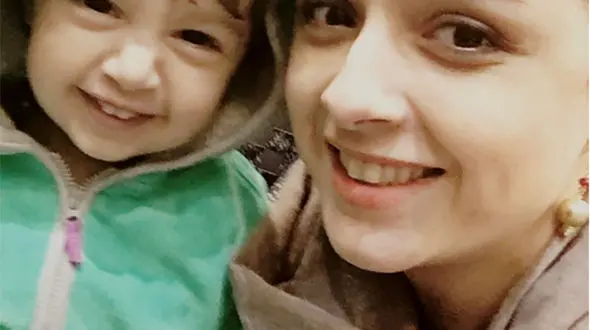 عکس ترانه علیدوستی به همراه دخترش