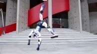 حرکت باورنکردنی ربات انسان‌ نما: پشتک زدن مثل یک قهرمان + فیلم