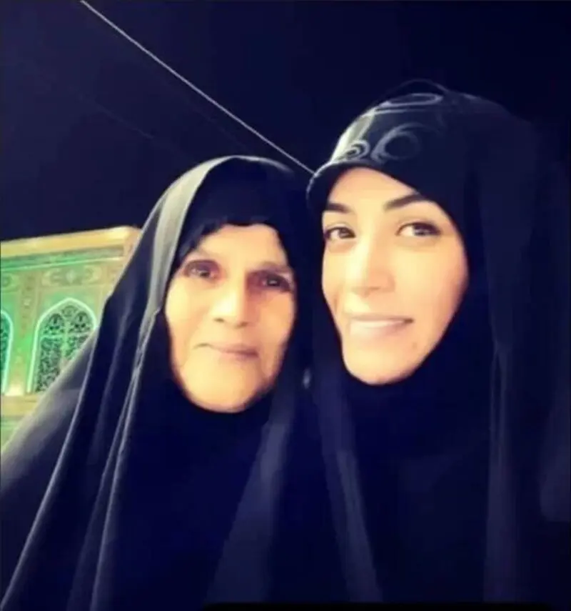 الهام چرخنده در کنار مادر شوهر