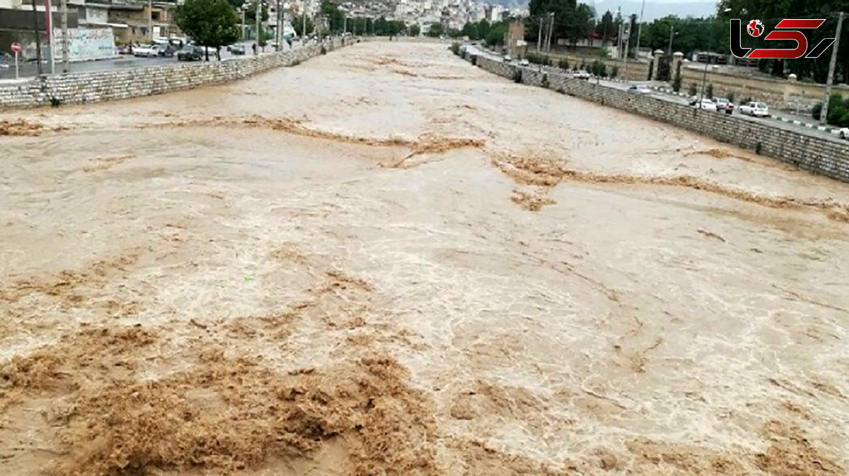 سیل چالدران 2 مرد با خود برد / جنازه ها کشف شد