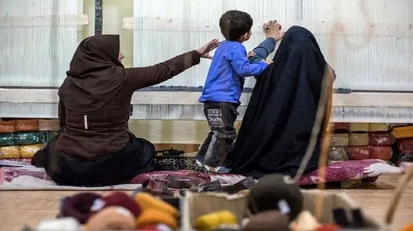 بیش از 12 درصد خانوار های ایرانی زن سرپرست هستند/ جمع حقوق زوج ها هم به خط فقر نمی رسد