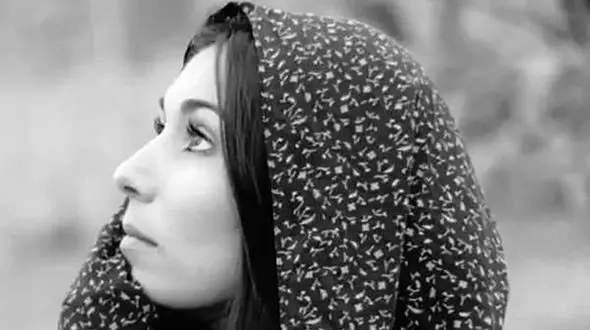 فیلم آواز باشکوه رضا صادقی با بازی جذاب پروانه معصومی ! /  بین موندن و نموندن سهم آدما زمین شد + موزیک ویدئو