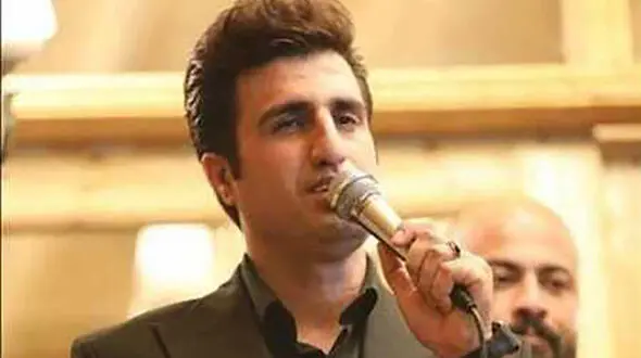 دانلود آواز احساسی محسن لرستانی /  آهنگ ﺗﻮ ﺑﻦ ﺑﻦ ﺟﻮن ﻣﻨﻰ داری و درﻣﻮن ﻣﻨﻰ