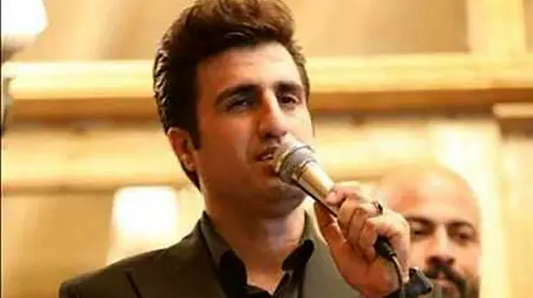 دانلود آواز احساسی محسن لرستانی /  آهنگ عجب غروب دلگیری.. + متن