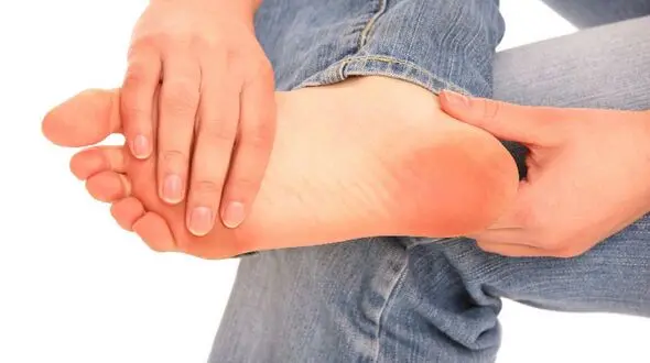بوی بد پا را سه سوته نابود کنید