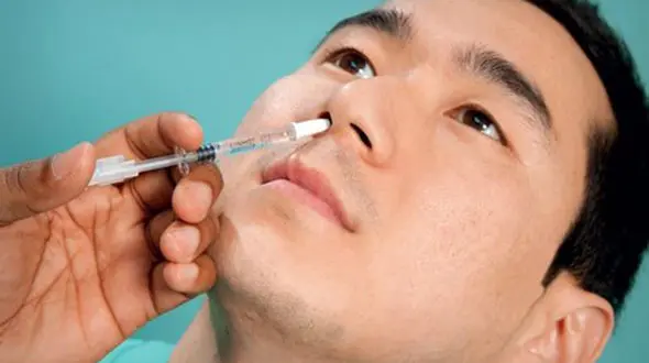 اسپری بینی واکسن کرونا در روسیه تست می‌شود