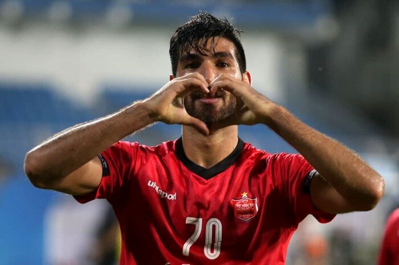 نه مغانلو به استقلال/ پرسپولیس و تراکتور گزینه‌های نهایی