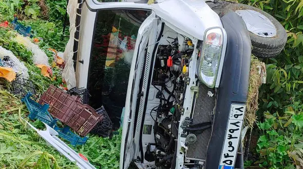 واژگونی خودرو وانت بار در مسیر دهلران به اندیمشک + عکس