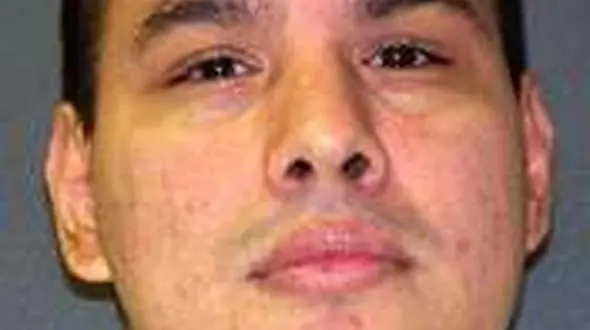 اعدام قاتل خون‌ آشام  / او خون پسر 12 ساله را خورد + عکس