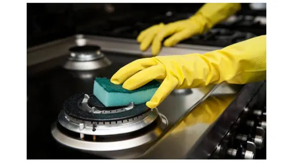 با این روش ها شعله های گاز را تمیز و براق کنید