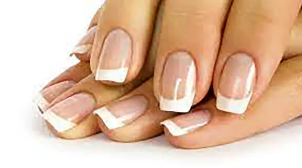 10 ترفند برای داشتن ناخن‌های سالم و محکم 