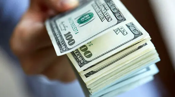 قیمت دلار و قیمت یورو امروز جمعه 4 تیر ماه + قیمت جدول