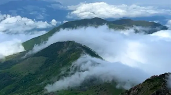 ببینید/ از آبشار زیبای لاتون تا قله شاهدژ 