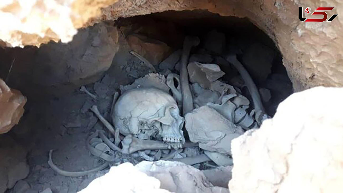 قتل هولناک در یک غار کوچک در سمنان / راز این اسکلت ها چیست + عکس