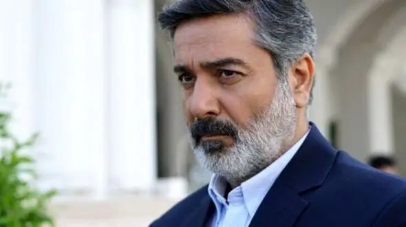 نگاهی به حیاط باصفا و دلباز خانه زیبای حمیدرضا پگاه، طاهای سریال آوای باران +عکس/ دارندگی و برازندگی یعنی این!