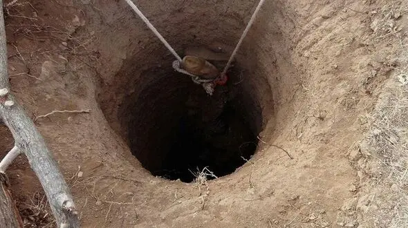 انداختن اجساد دو مرد تهرانی به چاه پس از قتل با شوکر