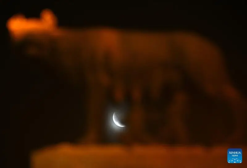 Lunar eclipse33