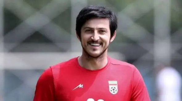 اولین عکس از عاشقانه های سردار آزمون و دخترش نورا / انتخاب فرزند فوتبالیست معروف به عنوان زیباترین دختر دبی