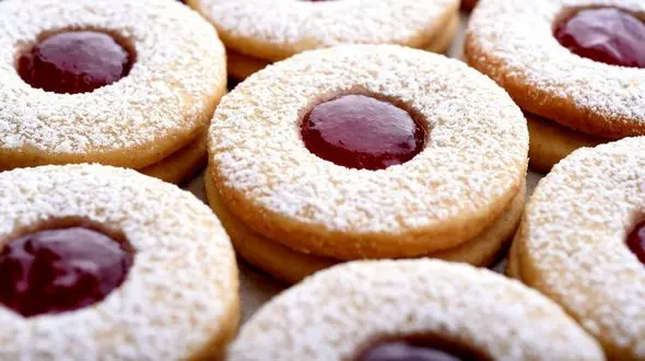 فیلم طرز تهیه شیرینی آلمانی خانگی خوشمزه و خوش‌عطر