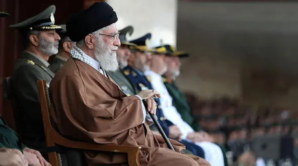 دلسوزان عراق و لبنان بدانند اولویت اصلی علاج ناامنی است