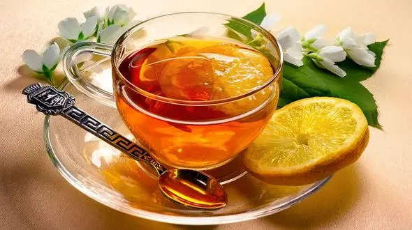 دمنوش نعنا، نوشیدنی مناسب برای روزهای گرم