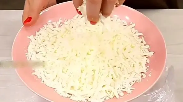 پنیر پیتزای خونگی به سادگی درست کن + فیلم