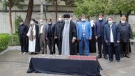 اقامه نماز رهبری بر پیکر مرحوم غفوری فرد