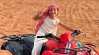 فیلم  / موتورسواری غش خنده علیرضا بیرانوند با دخترش بارانا در صحرای دبی/  چقدر محرومیت ساخته به بیرانوند