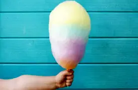 پشمک درست کن؛ ساده‌تر از چیزی که فکر می‌کنی + فیلم